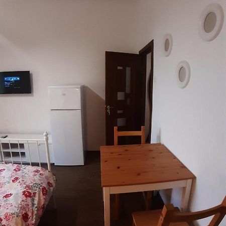 Romantic Calm Apartments Piata Universitate Bükreş Dış mekan fotoğraf